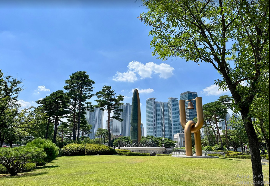 Coreia do Sul: O País Que Faz Você Visitar um Palácio de Manhã e Cantar Karaokê à Noite